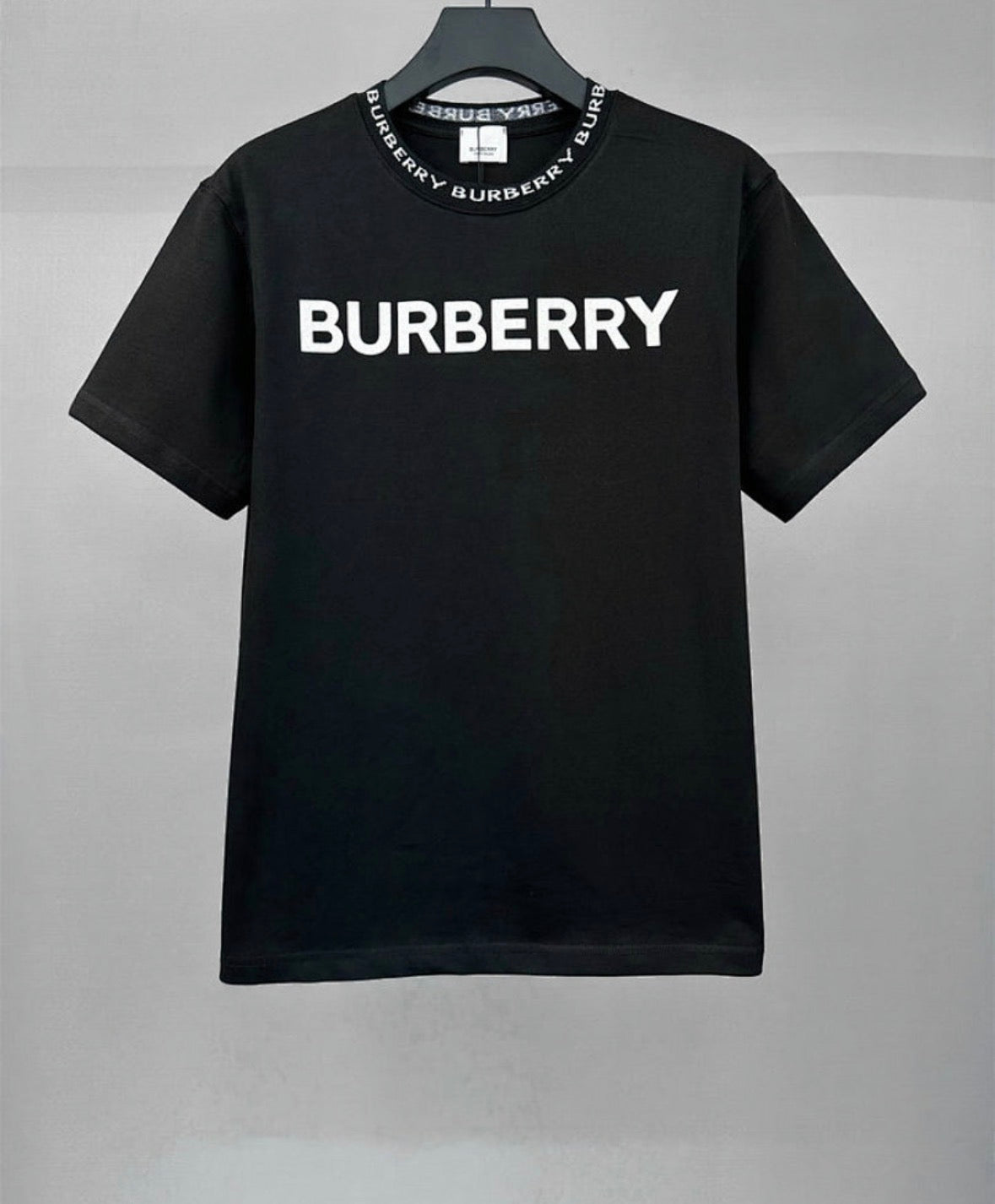 Burberry T-Shirt
